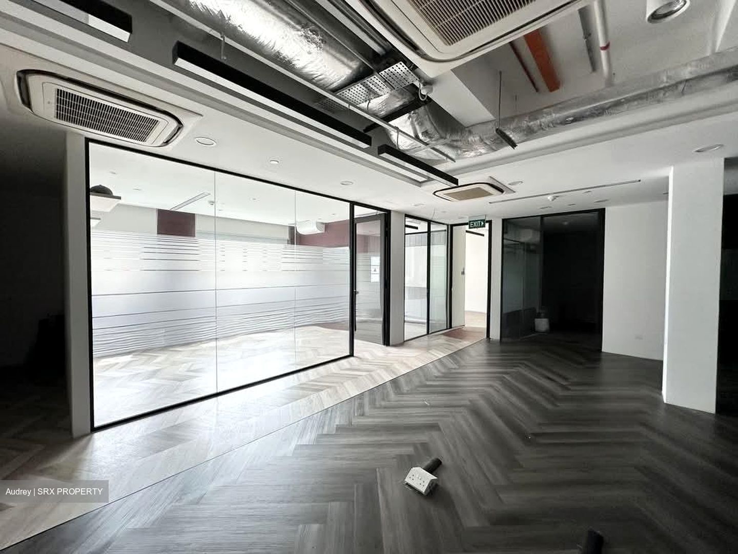 Armenian Street (D6), Office #591782871
